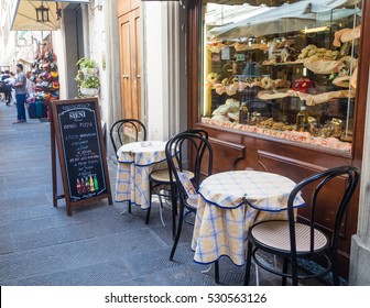 FLORENCE, ITALY - SEPTEMBER 12, 2016: Florence Street Cafe. Florence.Italy