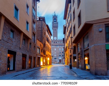 Florence. Night Street.