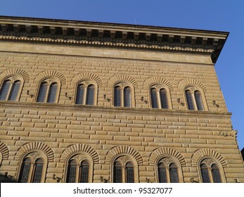 Florence, Palazzo Strozzi (XV Century)