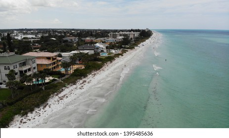 Florida clear blue water birds eye view Floridian sandy beaches drone. city ​​on the beach Aerial view of Indian Rocks Beach. beautiful clear water, Clearwater Beach closed to stop spread of COVID-19