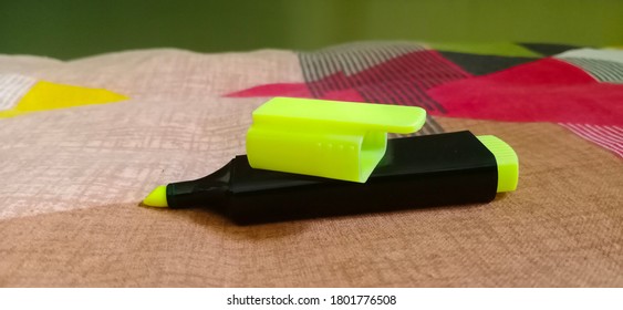 Flourescent Green Marker With Black Body