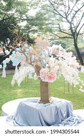 Flower Centerpiece For Outdoor Wedding Event