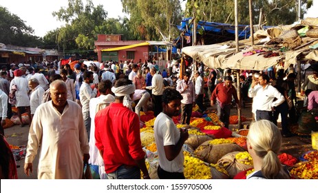 Flower market in Jaipur, India - Powered by Shutterstock