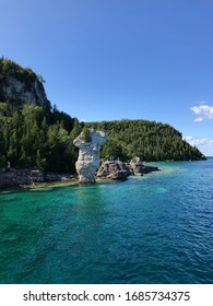 A Flowerpot Rock Formation On Flowerpot Island.