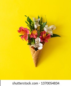 Flowers composition. Spring, easter concept. Flat lay, top view, copy space