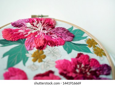 Flowers Embroidery On The Hoop.