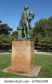 FLUSHING, NEW YORK - AUGUST 28, 2016: George Washington Statue As Master Mason By Sculptor By Donald De Lue In Flushing Meadows Corona Park In New York. 