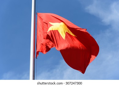 427 Vietnam flag flying Stock Photos, Images & Photography | Shutterstock