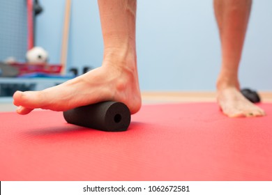 Foam Roller Plantar Fascia Treatment In Physiotherapy Studio.