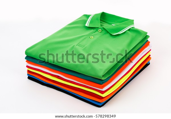 folding t shirts for travel