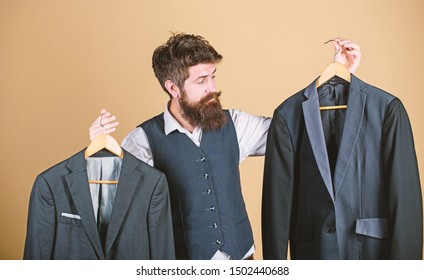 Imagenes Fotos De Stock Y Vectores Sobre Men Shopping Closets