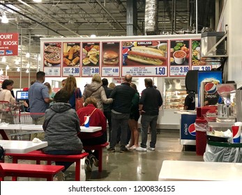 FOLSOM, CA, USA - OCT 8, 2018: Costco Food Court By The New Self Serve Kiosk Full Of Customers .