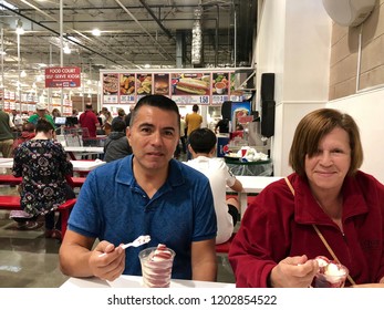 FOLSOM, CA, USA - OCT 8, 2018: Costco Food Court By The New Self Serve Kiosk Full Of Customers .