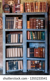 Fonthill Castle Doylestown, PA / US March 24, 2019. Vintage Books And A Book Case Inside The Fonthill Castle.