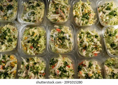 Food Delivery, Restaurant Takeaway, Order Food. Disposable Healthy Food Lunch Boxes. Healthy Eating. Salad For Lunch Or Dinner. Restaurant Food Delivery Concept