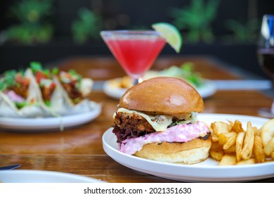 5,239 Food being served Images, Stock Photos & Vectors | Shutterstock