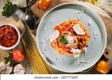 Food Stylist For Spaghetti Aglio Olio