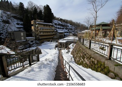 Foot Bath Of Hot Spring Is Built At Yuwaku Kanazawa In Japan. Free Of Charge.