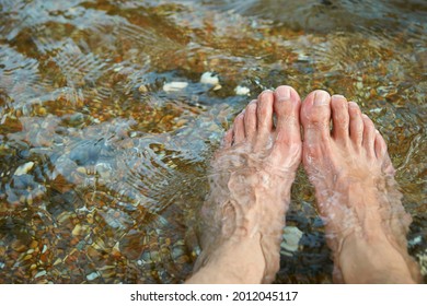 755 Japanese foot bath Images, Stock Photos & Vectors | Shutterstock