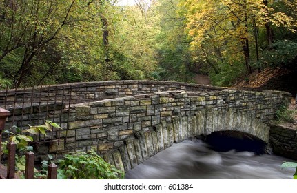 Foot bridge across Minnehaha Creek