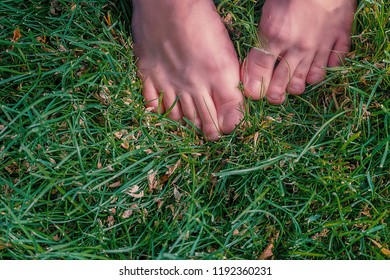 Foot Grass Female Bare Foot Top Stock Photo 1192360231 | Shutterstock