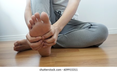 Foot Pain And Foot Massage