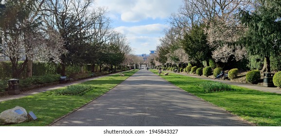 Footpaths In Victoria Park, Leicester