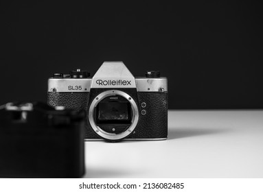 Forchheim, Germany, 16.03.2022, Black And White Picture Of A Rolleiflex SL35 Camera Without A Lense And A Broken Mirror 