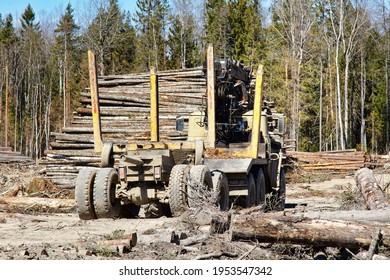 300 Lumbering operations Images, Stock Photos & Vectors | Shutterstock