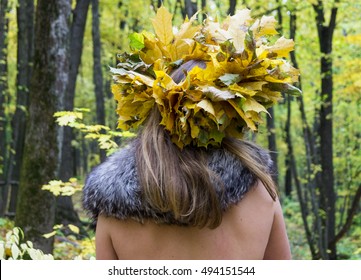 Forest Nymph Nude Girl Sitting Forest Stock Photo 494151544 Shutterstock