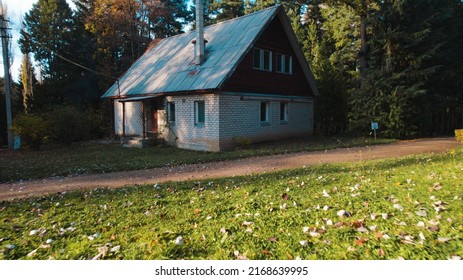 Forest. Old Hunter House In Forest. Farmer House. Forester. Home Of A Forester