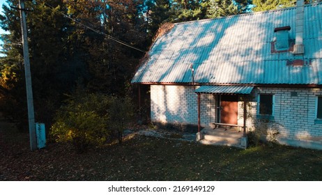 Forest. Old Hunter House In Forest. Farmer House. Forester. Home Of A Forester