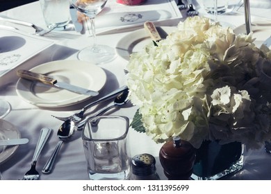 Formal Table Setting With Flowers