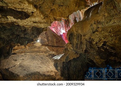 The Formation Of Rocks And Lime And Shale In Ali Sadr Cave In Hamedan, Iran