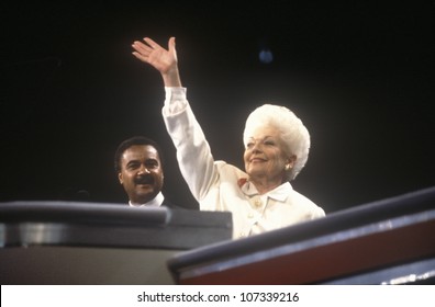 Former Texas Governor Ann Richards Addresses Crowd At The 1992 Democratic National Convention At Madison Square Garden, New York