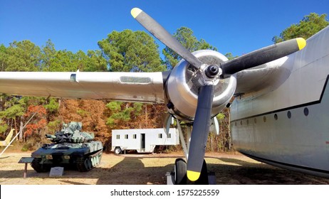 Fort Bragg, North Carolina USA 11/29/2019 Vintage U.S. Military Aircraft Displayed At The 82nd Airborne Division War Memorial Museum, Editorial Content.