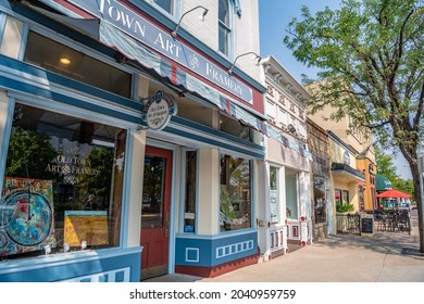 Fort Collins, CO - August 30,2021: Store Fronts Downtown In The Old Town Area, Along College Avenue.