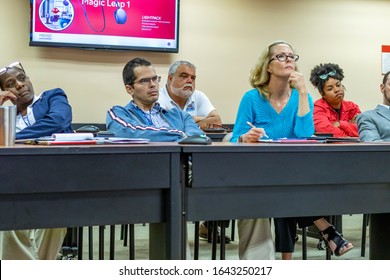 Fort Lauderdale, FL / USA - 2/10/2020: Broward County Directors And Employee Staff Learning About Magic Leap 1 Augmented Mixed Virtual Reality And Spatial 3D Computing.