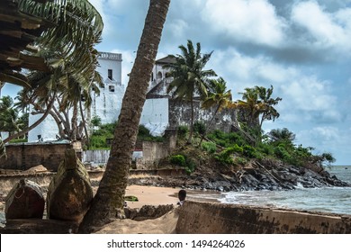 Fort Saint Anthony (Portuguese: Forte Santo António; Dutch: Fort Sint Anthony) Was A Fort Built By The Portuguese In 1515 Near The Town Of Axim, In What Is Now Ghana.