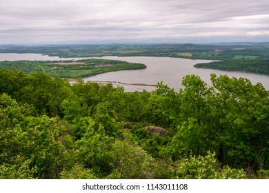 Fort Ticonderoga, Mount Defiance