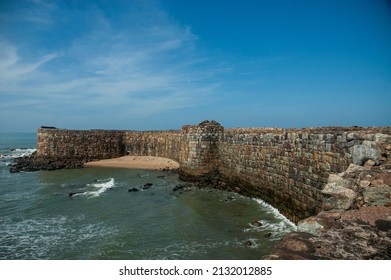 Fort Wall Beautiful Sea Fort Sindhudurga Stock Photo 2132012885 ...