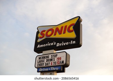 69 Sonic burgers Images, Stock Photos & Vectors | Shutterstock