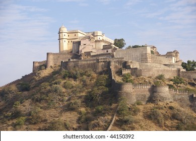 1,143 Kumbhalgarh fort Images, Stock Photos & Vectors | Shutterstock