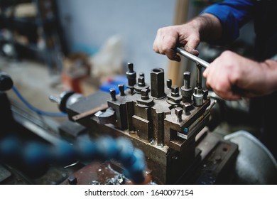 84 Herramienta industrial Images, Stock Photos & Vectors | Shutterstock