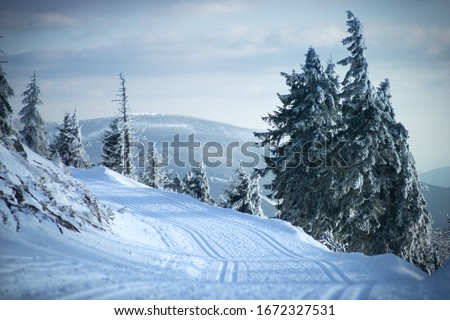 Fotos taken on a wintery hike from cervenohorske sedlo.