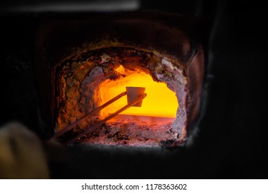 Foundry Furnace Gold Ingot Casting Stock Photo 1178363602 | Shutterstock