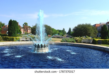 The Fountain & Gardens In Parkway,Welwyn Garden City