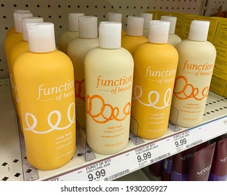 Fountain Hills, Arizona USA- March 5, 2021: Function Of Beauty Launched An Exclusive Line Of Shampoo And Conditioner Products At Target Stores, Which Can Now Be Found On Shelves Today.