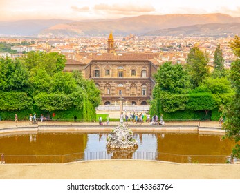 Fountain of Neptune and Palazzo Pitti in Boboli Gardens, Florence, Italy.
