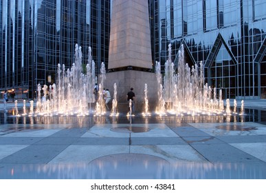 Fountain, Pittsburg